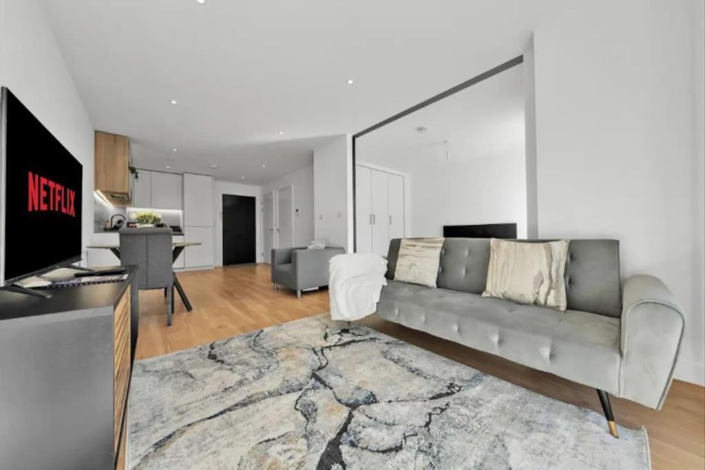 Deluxe 1 Bed In Colindale Wembley With Freewifitv Apartman London Kültér fotó