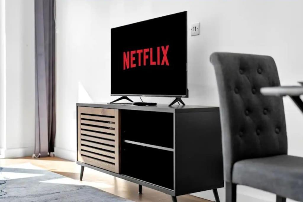 Deluxe 1 Bed In Colindale Wembley With Freewifitv Apartman London Kültér fotó